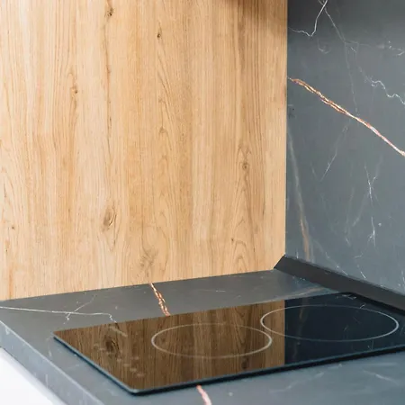 アパート Leka ティラナ